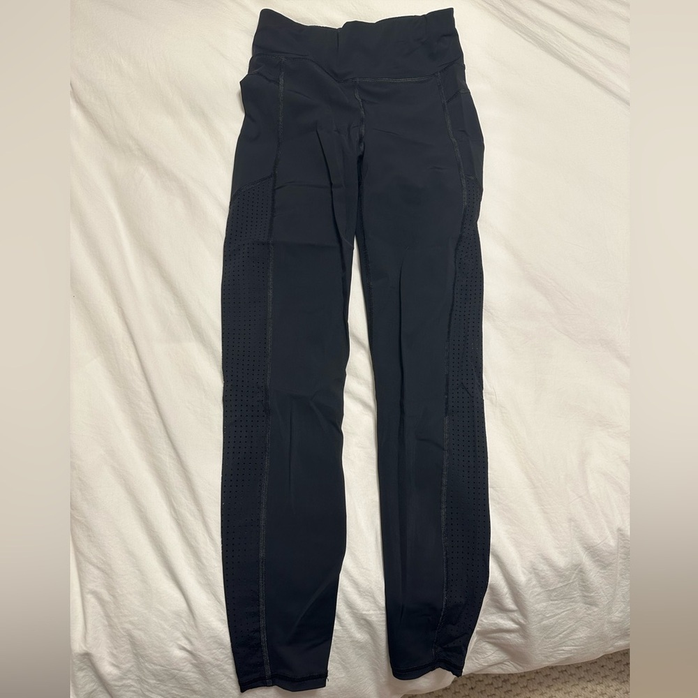 Sweaty Betty leggings with cutout detail